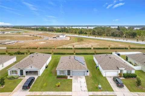 Casa en venta en Auburndale, Florida, 3 dormitorios, 130.53 m2 № 1902438 - foto 2