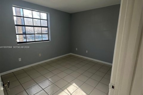 Снять в аренду кондоминиум в Хомстед, Флорида 3 спальни, 111.02м2, № 1990001 - фото 24