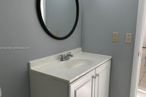 Снять в аренду кондоминиум в Хомстед, Флорида 3 спальни, 111.02м2, № 1990001 - фото 4