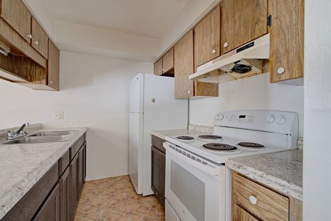 Propiedad comercial en venta en DeLand, Florida, 543.29 m2 № 2166460 - foto 24