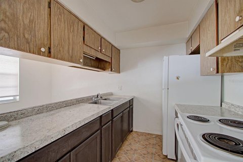 Propiedad comercial en venta en DeLand, Florida, 543.29 m2 № 2166460 - foto 23