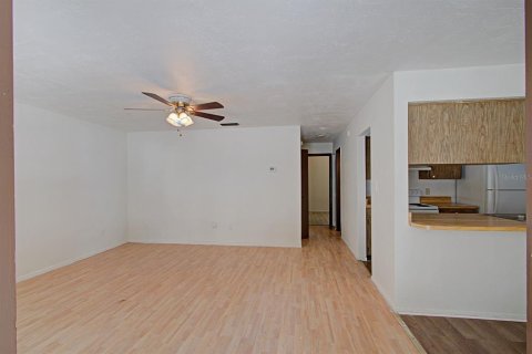 Propiedad comercial en venta en DeLand, Florida, 543.29 m2 № 2166460 - foto 7