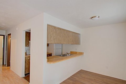Propiedad comercial en venta en DeLand, Florida, 543.29 m2 № 2166460 - foto 8