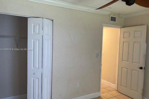 Copropriété à vendre à Palmetto Bay, Floride: 2 chambres, 74.41 m2 № 1823409 - photo 8