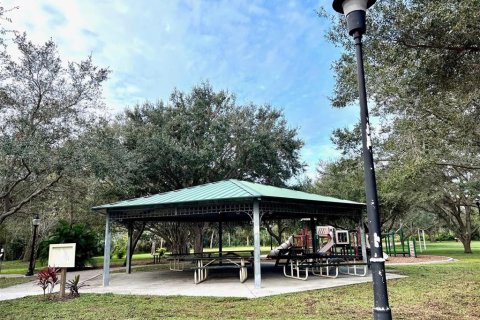 Condominio en alquiler en Sarasota, Florida, 2 dormitorios, 77.76 m2 № 1908378 - foto 12