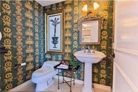 Condo in Fort Lauderdale, Florida, 2 bedrooms  № 1959599 - photo 12