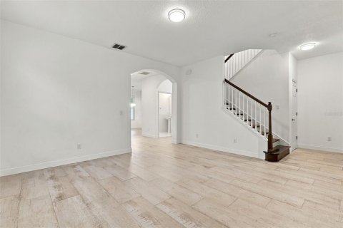 Villa ou maison à louer à Windermere, Floride: 3 chambres, 198.72 m2 № 2431641 - photo 11