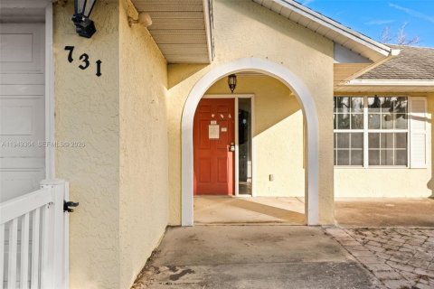 Villa ou maison à vendre à Palm Bay, Floride: 3 chambres, 150.32 m2 № 2007663 - photo 5