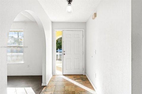 Villa ou maison à vendre à Palm Bay, Floride: 3 chambres, 150.32 m2 № 2007663 - photo 6