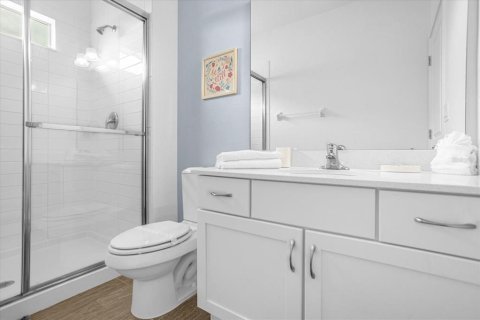 Casa en venta en Kissimmee, Florida, 7 dormitorios, 379.41 m2 № 1401843 - foto 10