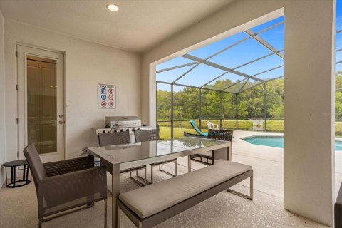 Casa en venta en Kissimmee, Florida, 7 dormitorios, 379.41 m2 № 1401843 - foto 15