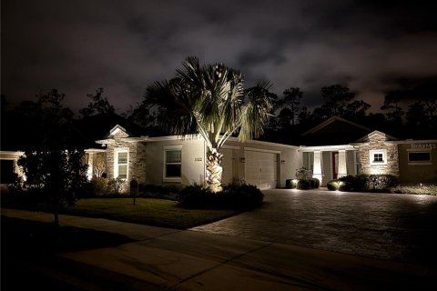 House in New Smyrna Beach, Florida 3 bedrooms, 178 sq.m. № 1679772 - photo 9