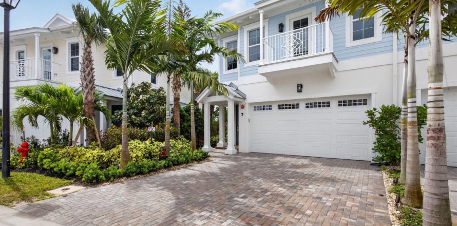 Townhouse in Jupiter, Florida 3 bedrooms, 218.88 sq.m. № 2251655
