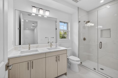 Townhouse in Jupiter, Florida 3 bedrooms, 218.88 sq.m. № 2251655 - photo 22