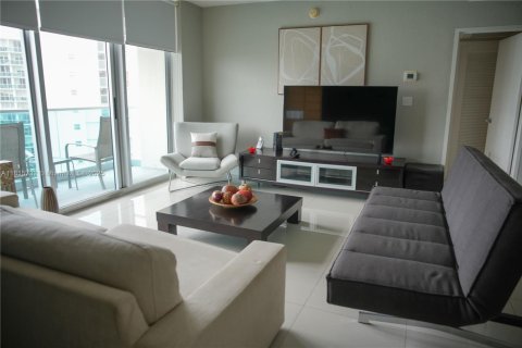 Condo in Hollywood, Florida, 1 bedroom  № 1768353 - photo 7