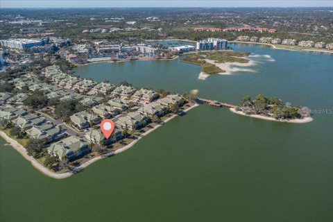 Condominio en venta en Lakewood Ranch, Florida, 2 dormitorios, 184.23 m2 № 2145569 - foto 2