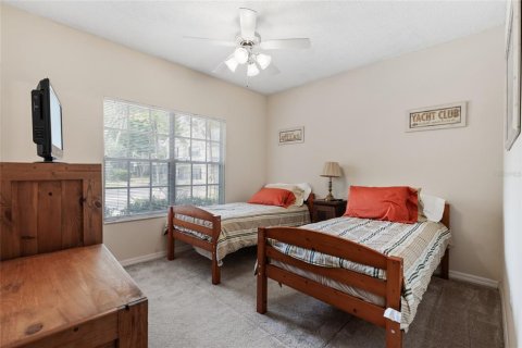 Condo in Gainesville, Florida, 2 bedrooms  № 1666181 - photo 18