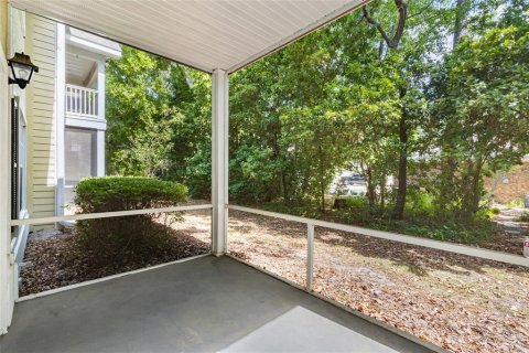 Condo in Gainesville, Florida, 2 bedrooms  № 1666181 - photo 24
