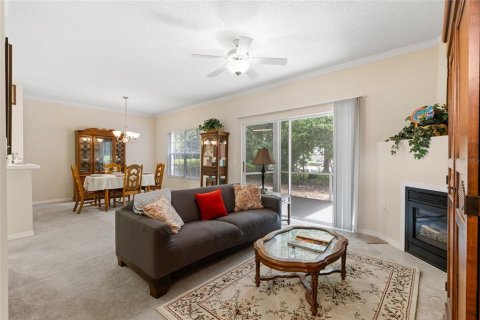 Condo in Gainesville, Florida, 2 bedrooms  № 1666181 - photo 11