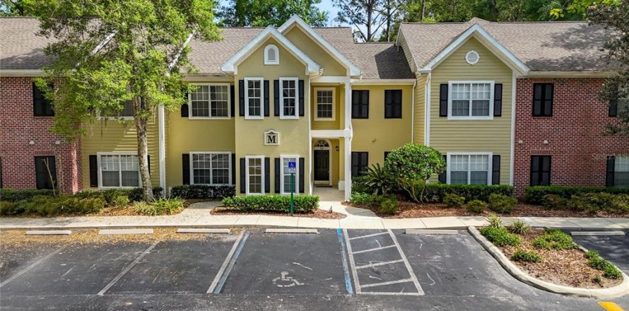 Condo in Gainesville, Florida, 2 bedrooms  № 1666181