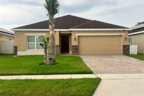 House in Kissimmee, Florida 3 bedrooms, 156.08 sq.m. № 2091847