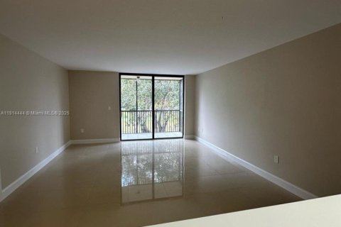 Copropriété à vendre à Lauderhill, Floride: 1 chambre, 77.39 m2 № 2082432 - photo 6