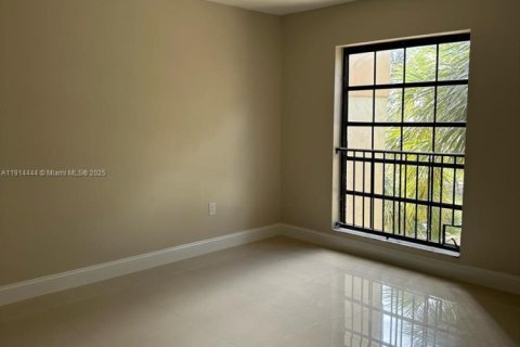 Copropriété à vendre à Lauderhill, Floride: 1 chambre, 77.39 m2 № 2082432 - photo 20