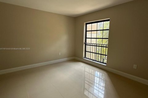 Copropriété à vendre à Lauderhill, Floride: 1 chambre, 77.39 m2 № 2082432 - photo 16