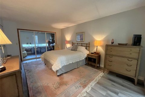 Copropriété à vendre à Belleair Bluffs, Floride: 1 chambre, 97.55 m2 № 2413951 - photo 17