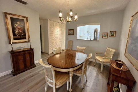 Copropriété à vendre à Belleair Bluffs, Floride: 1 chambre, 97.55 m2 № 2413951 - photo 10