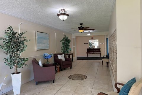 Copropriété à vendre à Belleair Bluffs, Floride: 1 chambre, 97.55 m2 № 2413951 - photo 3