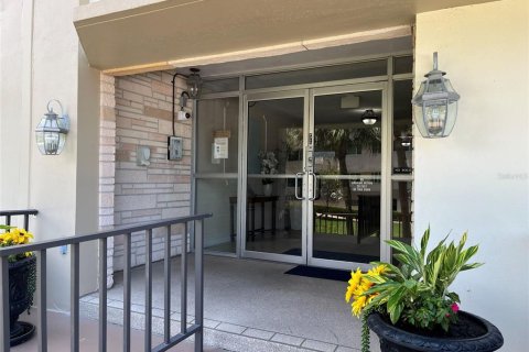 Copropriété à vendre à Belleair Bluffs, Floride: 1 chambre, 97.55 m2 № 2413951 - photo 2