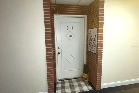 Copropriété à vendre à Belleair Bluffs, Floride: 1 chambre, 97.55 m2 № 2413951 - photo 4