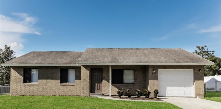 Villa ou maison à Deltona, Floride 3 chambres, 103.68 m2 № 1842344