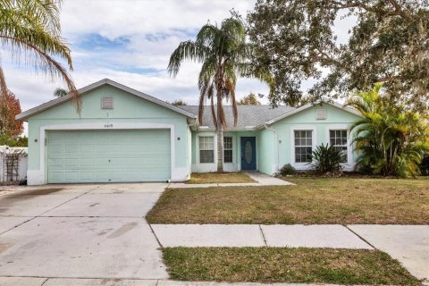 Casa en Parrish, Florida 4 dormitorios, 166.48 m2 № 2215840