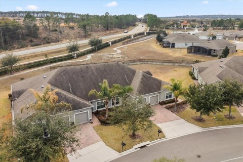 Villa ou maison à vendre à Clermont, Floride: 2 chambres, 127.65 m2 № 2198555 - photo 4