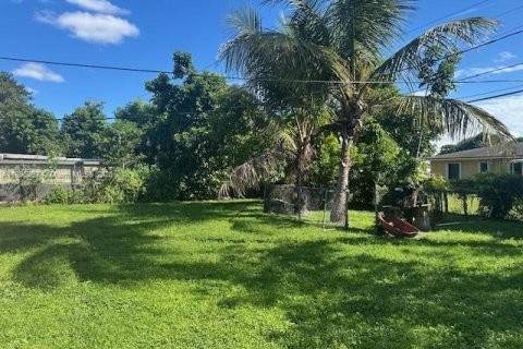 Villa ou maison à vendre à Miami, Floride: 3 chambres, 104.79 m2 № 1949597 - photo 3