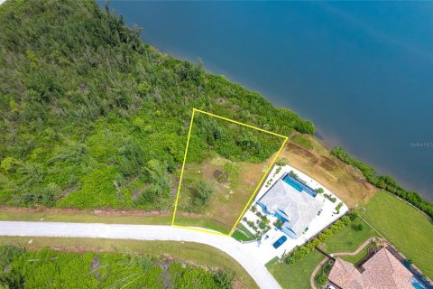 Terreno en venta en Port Charlotte, Florida № 1919636 - foto 4