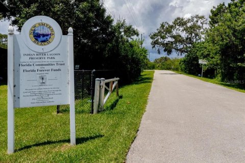 Condo in New Smyrna Beach, Florida, 2 bedrooms  № 1886213 - photo 17
