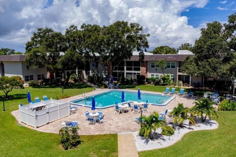 Condo in New Smyrna Beach, Florida, 2 bedrooms  № 1886213 - photo 11