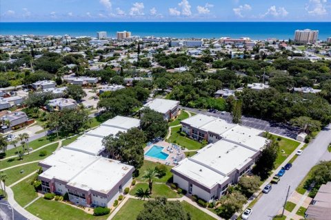Condo in New Smyrna Beach, Florida, 2 bedrooms  № 1886213 - photo 15