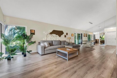 Condo in Lauderhill, Florida, 2 bedrooms  № 1761750 - photo 12