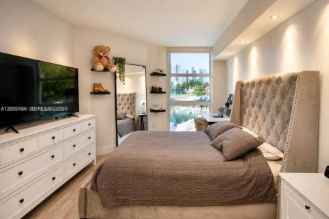 Copropriété à vendre à Aventura, Floride: 3 chambres, 197.88 m2 № 2270383 - photo 13