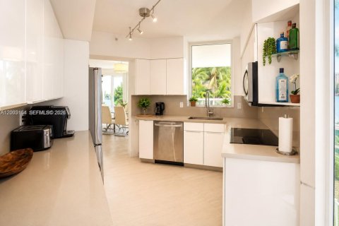 Copropriété à vendre à Aventura, Floride: 3 chambres, 197.88 m2 № 2270383 - photo 10