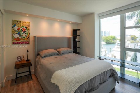 Copropriété à vendre à Aventura, Floride: 3 chambres, 197.88 m2 № 2270383 - photo 23