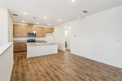 House in Orlando, Florida 1 bedroom, 70.88 sq.m. № 2218154 - photo 5