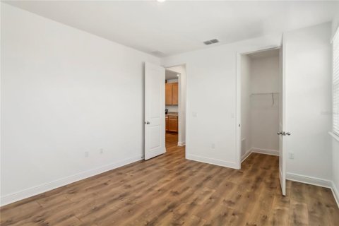 House in Orlando, Florida 1 bedroom, 70.88 sq.m. № 2218154 - photo 8