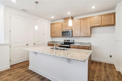 House in Orlando, Florida 1 bedroom, 70.88 sq.m. № 2218154 - photo 6