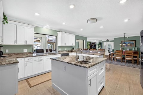 Villa ou maison à vendre à Punta Gorda, Floride: 4 chambres, 290.51 m2 № 2398939 - photo 26