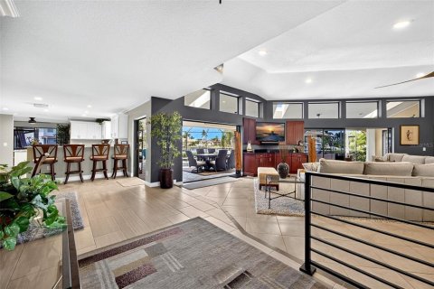 Villa ou maison à vendre à Punta Gorda, Floride: 4 chambres, 290.51 m2 № 2398939 - photo 7